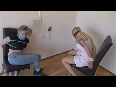 ❤️ Kev quav yeeb quav tshuaj / khi thiab gagged / damsel nyob rau hauv kev nyuaj siab ️ Super sex ntawm porn hmn.milfnut-net.ru ❌❤ Ib